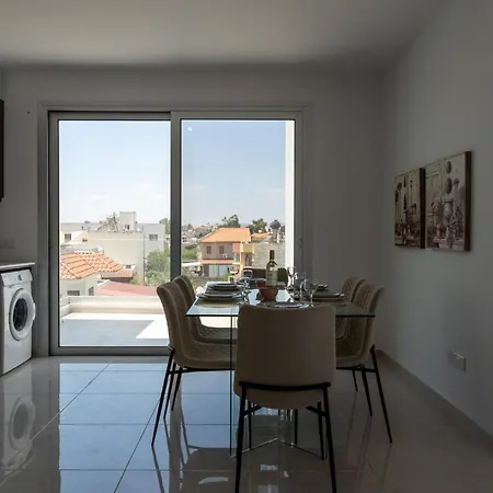 Harmonia 2-br In Livadia * Larnaka