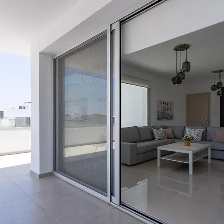 Harmonia 2-br In Livadia Apartment Larnaca