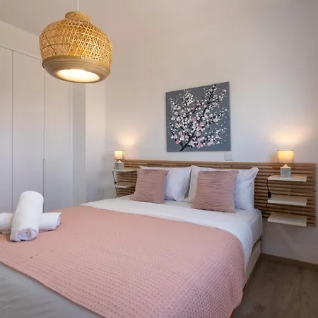 Апартаменти Harmonia 2-br In Livadia