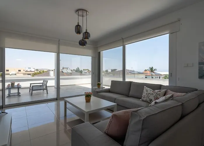 Апартаменти Harmonia 2-br In Livadia